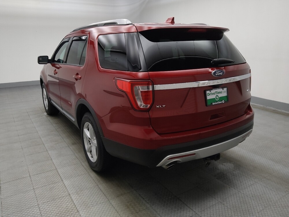2017 Ford Explorer in Lombard, IL 60148 - 18131332 5