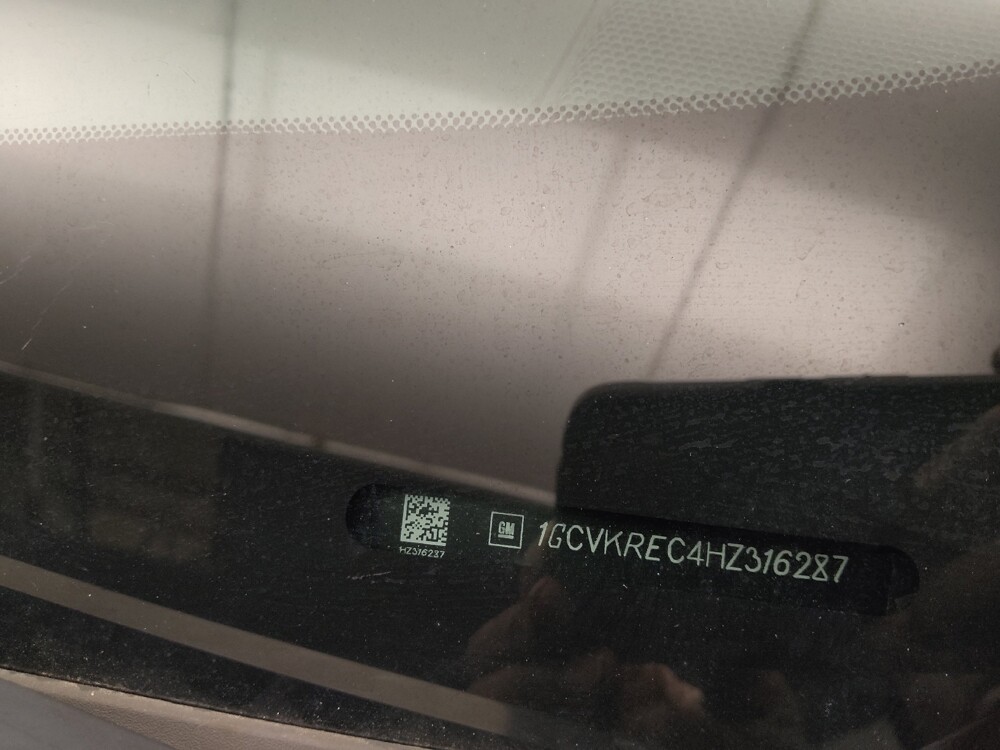 2017 Chevrolet Silverado 1500 in Lombard, IL 60148 - 18131335 33