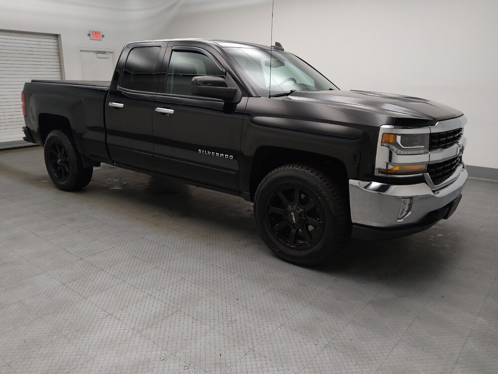 2017 Chevrolet Silverado 1500 in Lombard, IL 60148 - 18131335 11