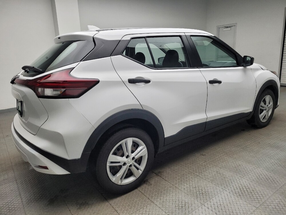 2022 Nissan Kicks in Eastpointe, MI 48021 - 18131340 10