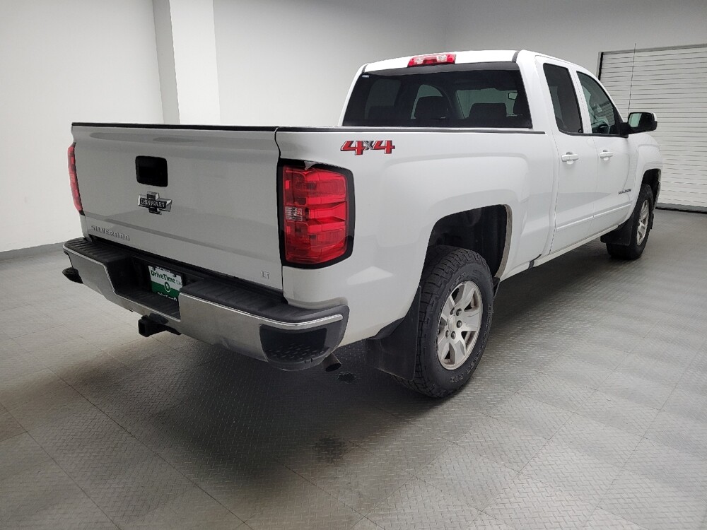 2018 Chevrolet Silverado 1500 in Taylor, MI 48180 - 18131342 9