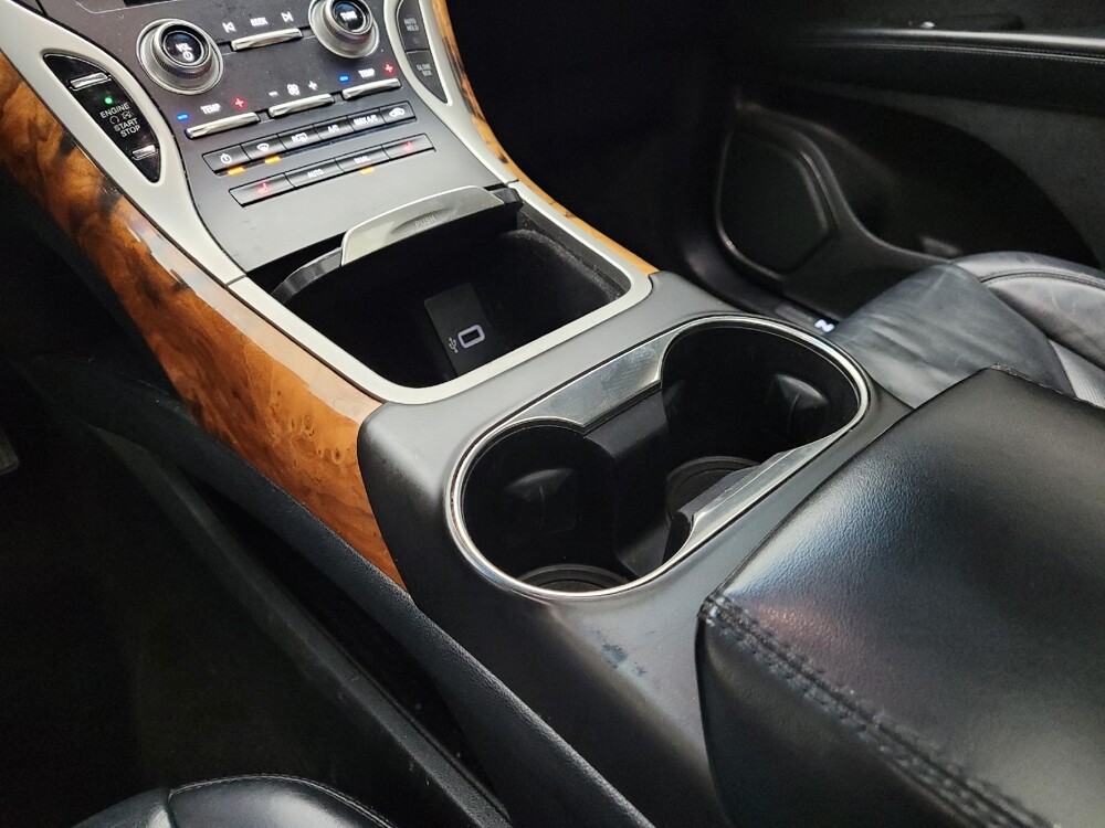 2016 Lincoln MKX in Grand Rapids, MI 49508 - 18131343 26