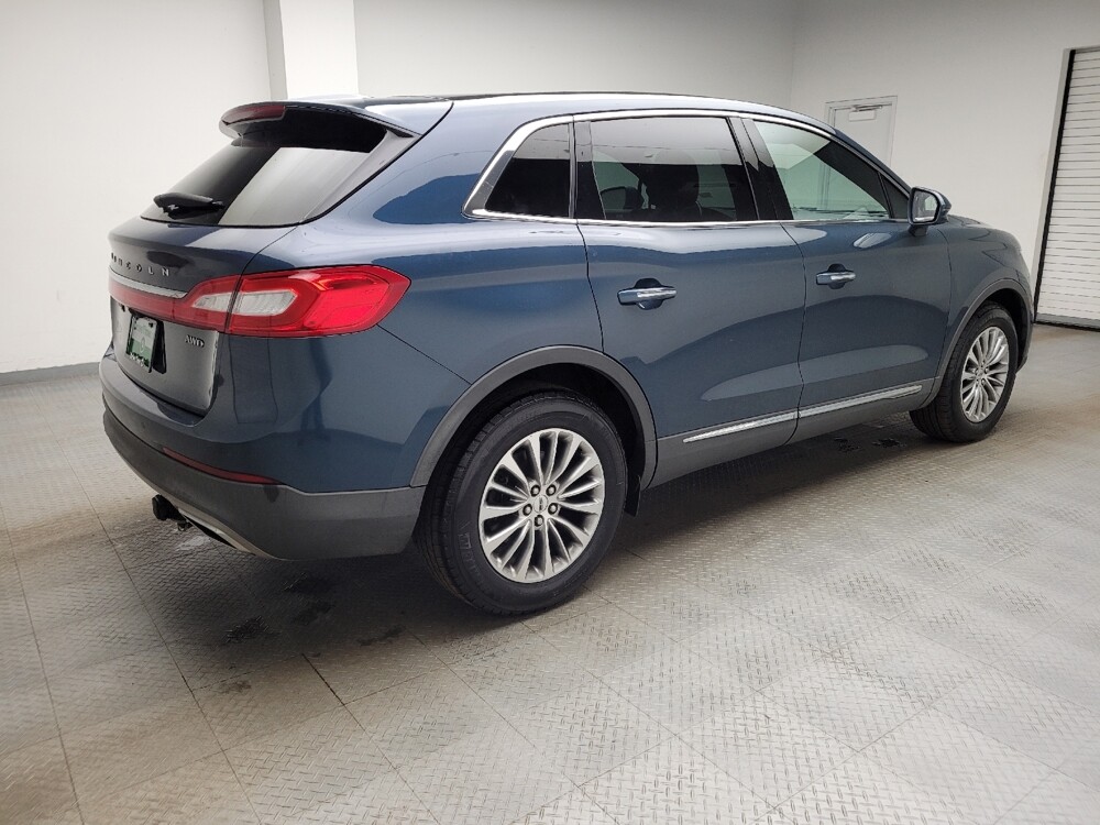 2016 Lincoln MKX in Grand Rapids, MI 49508 - 18131343 10