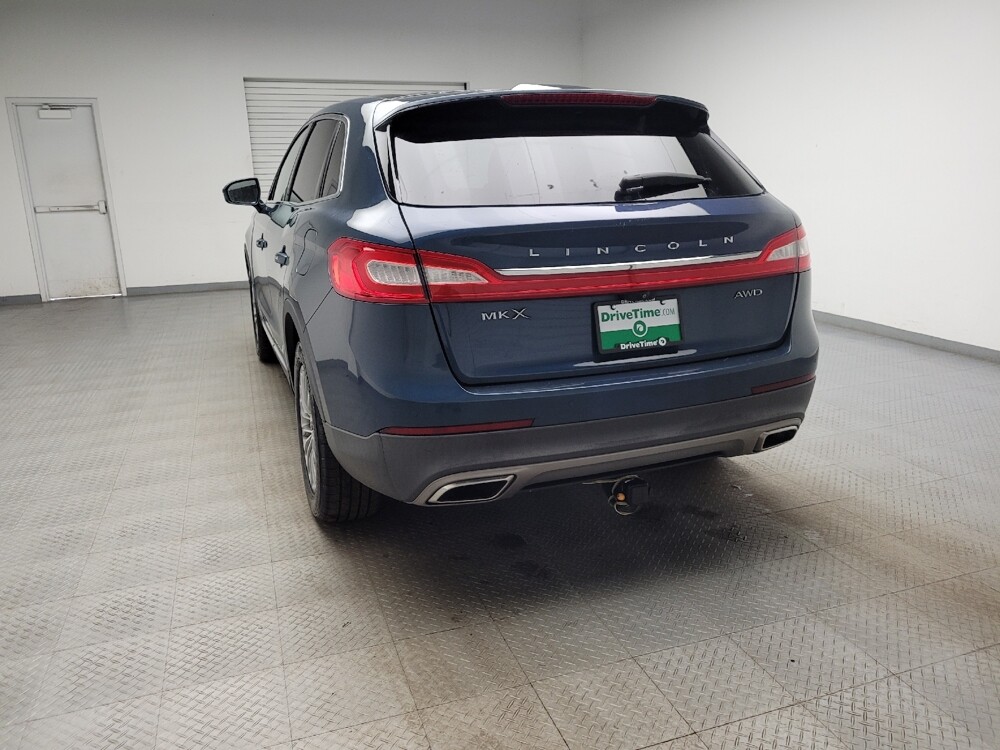 2016 Lincoln MKX in Grand Rapids, MI 49508 - 18131343 6