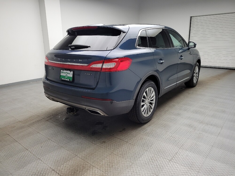 2016 Lincoln MKX in Grand Rapids, MI 49508 - 18131343 9