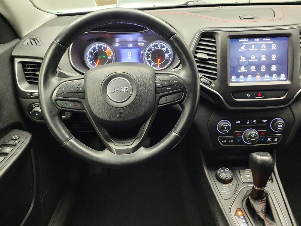 2019 Jeep Cherokee in Taylor, MI 48180 - 18131344 22