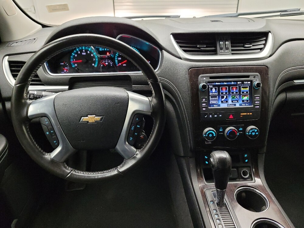 2017 Chevrolet Traverse in Taylor, MI 48180 - 18131345 22