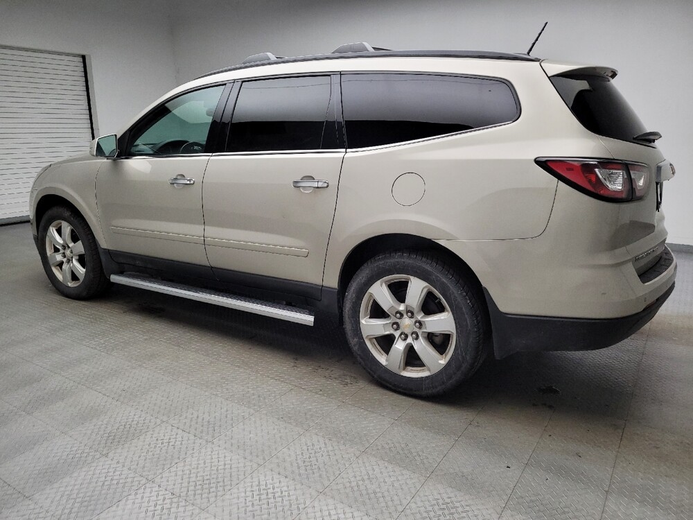 2017 Chevrolet Traverse in Taylor, MI 48180 - 18131345 3