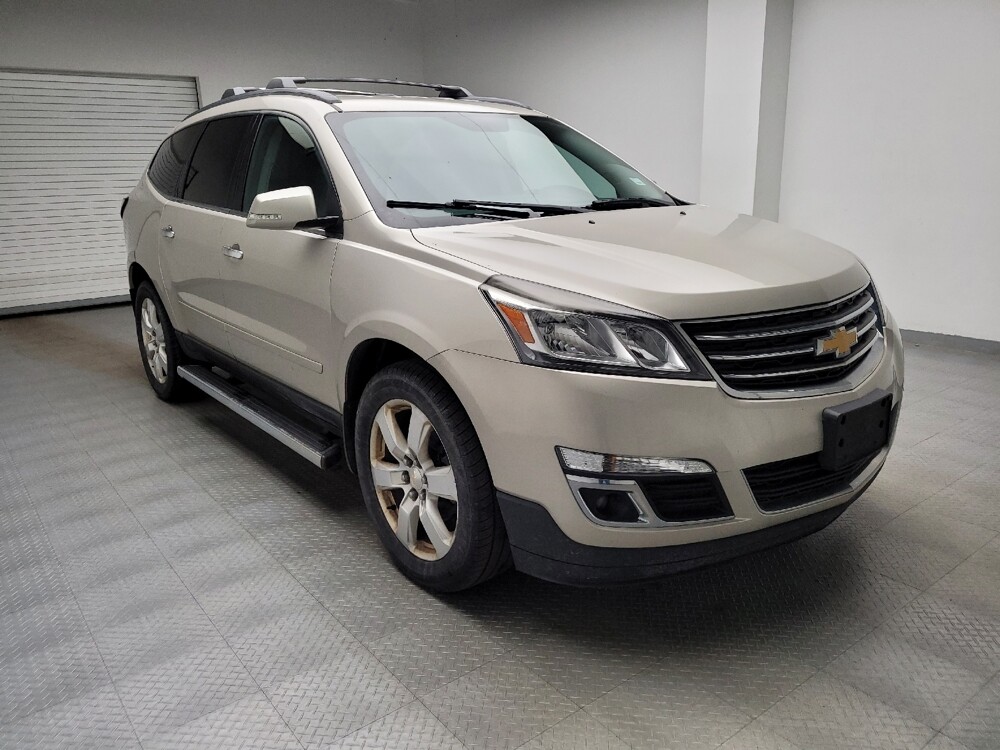 2017 Chevrolet Traverse in Taylor, MI 48180 - 18131345 13
