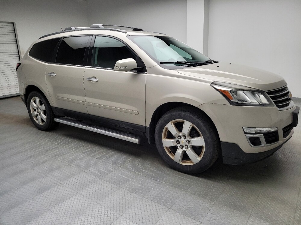 2017 Chevrolet Traverse in Taylor, MI 48180 - 18131345 11