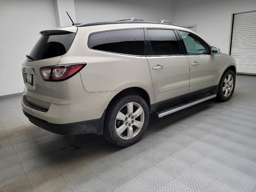 2017 Chevrolet Traverse in Taylor, MI 48180 - 18131345 10