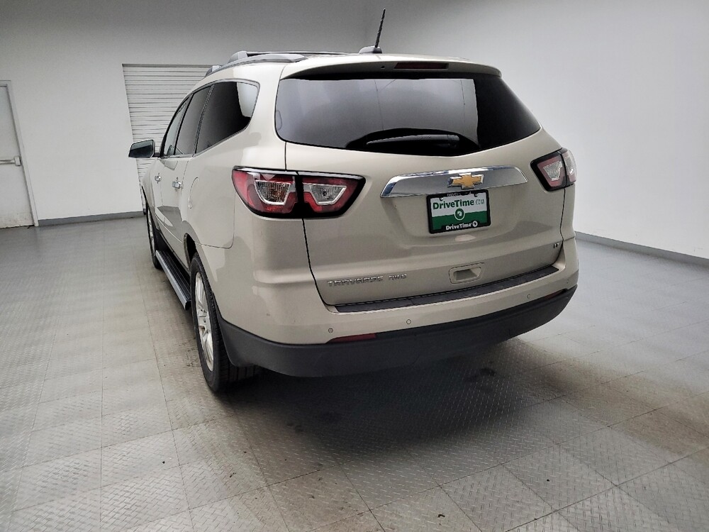 2017 Chevrolet Traverse in Taylor, MI 48180 - 18131345 6
