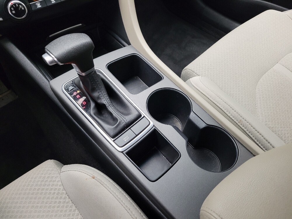 2018 Kia Optima in Grand Rapids, MI 49508 - 18131346 26