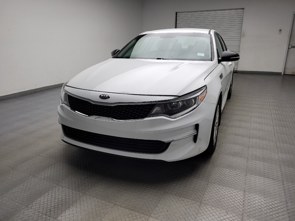 2018 Kia Optima in Grand Rapids, MI 49508 - 18131346 15