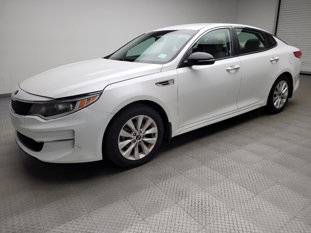 2018 Kia Optima in Grand Rapids, MI 49508 - 18131346 2