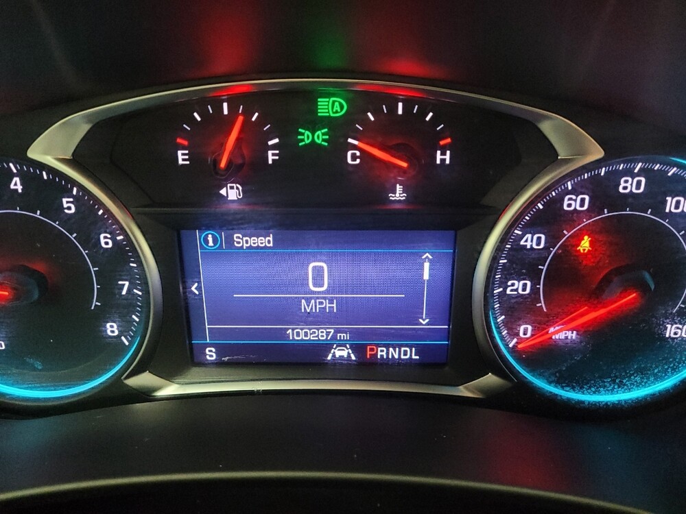 2023 Chevrolet Equinox in Eastpointe, MI 48021 - 18131349 23