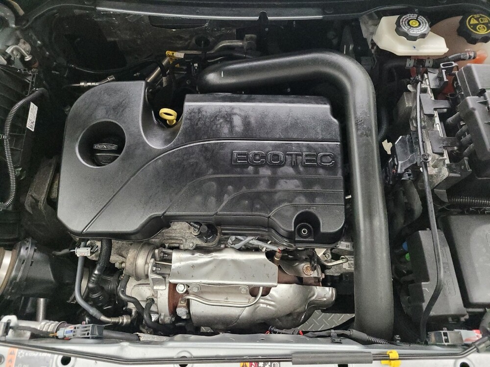 2023 Chevrolet Equinox in Eastpointe, MI 48021 - 18131349 30