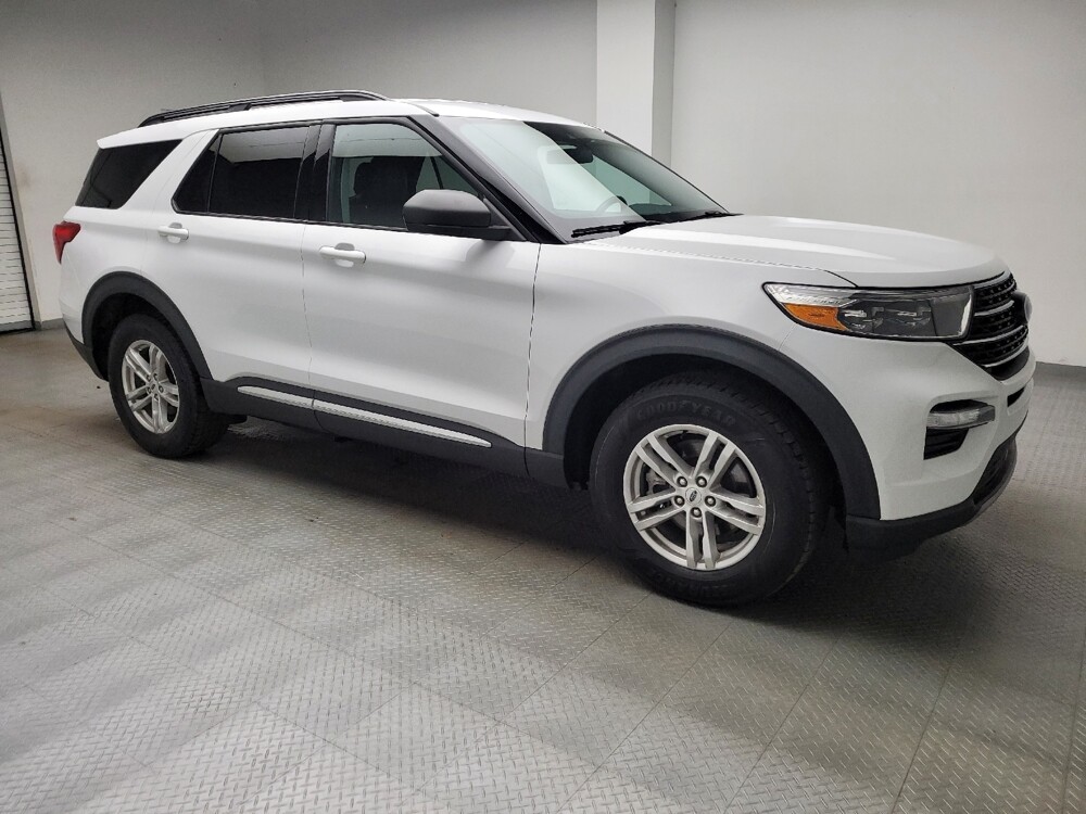2021 Ford Explorer in Eastpointe, MI 48021 - 18131350 11