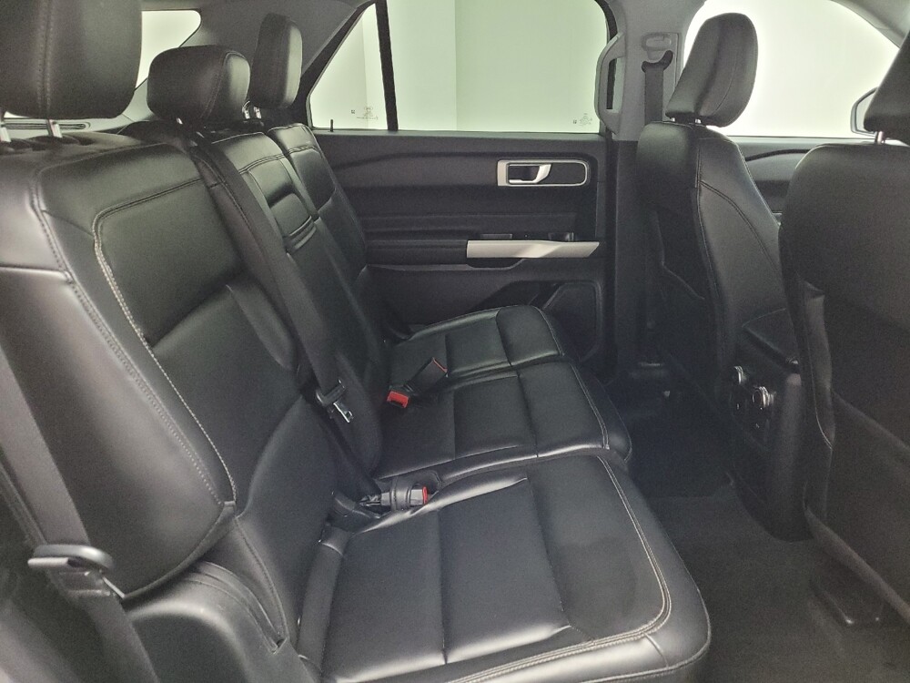 2021 Ford Explorer in Eastpointe, MI 48021 - 18131350 19