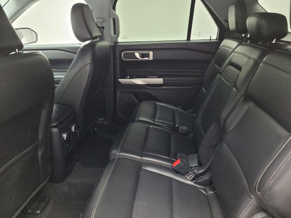 2021 Ford Explorer in Eastpointe, MI 48021 - 18131350 18