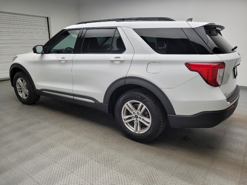 2021 Ford Explorer in Eastpointe, MI 48021 - 18131350 3
