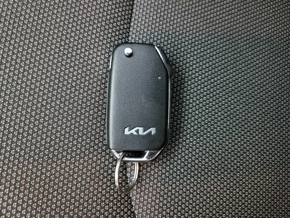 2023 Kia Forte in Taylor, MI 48180 - 18131352 32