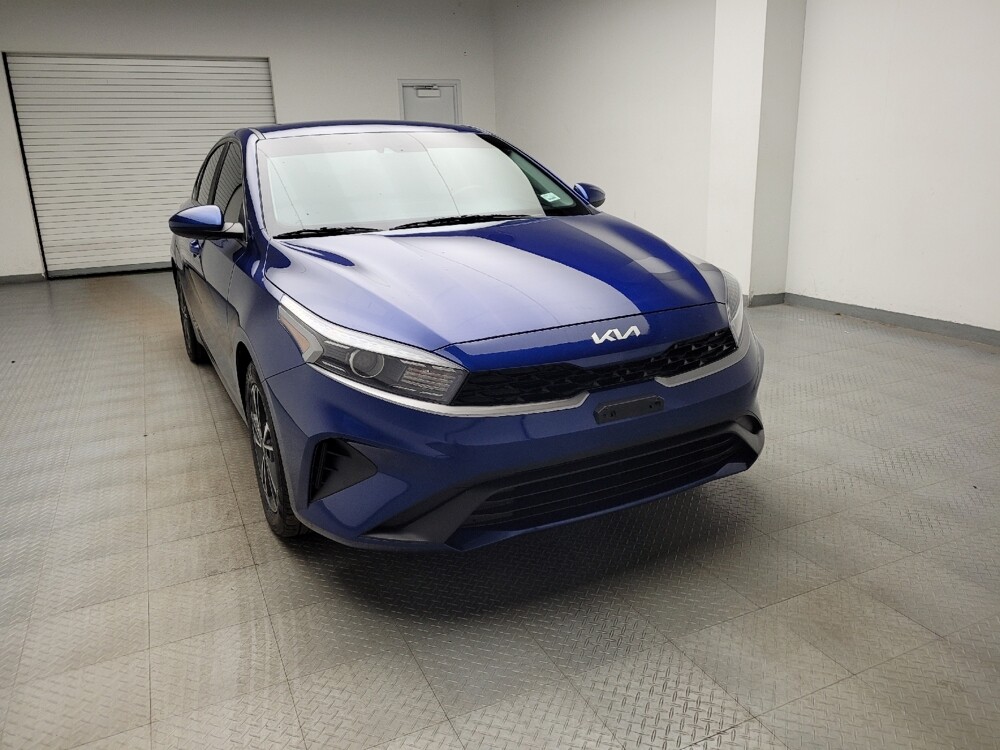 2023 Kia Forte in Taylor, MI 48180 - 18131352 14