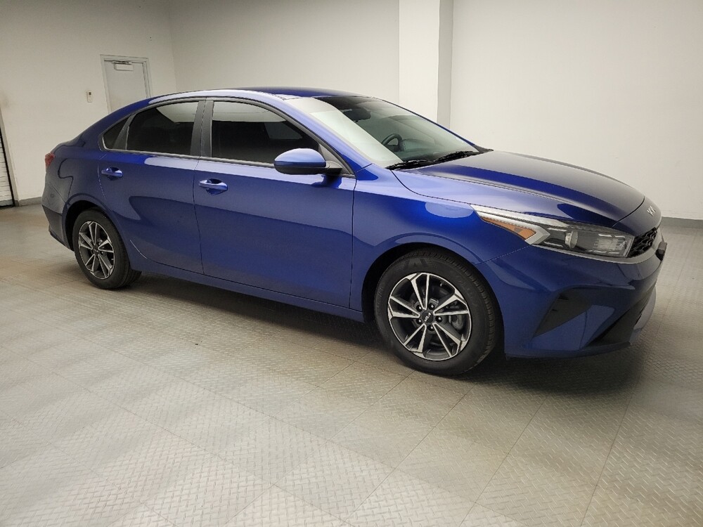 2023 Kia Forte in Taylor, MI 48180 - 18131352 11
