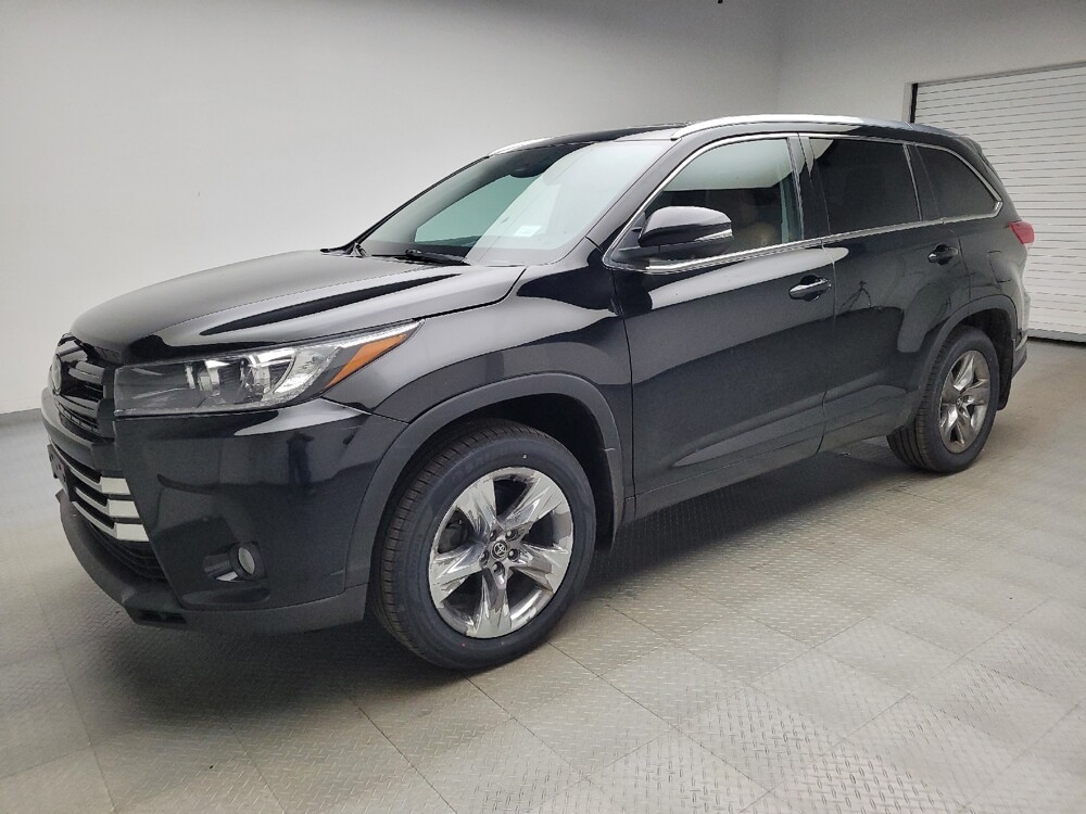 2018 Toyota Highlander in Eastpointe, MI 48021 - 18131353 2