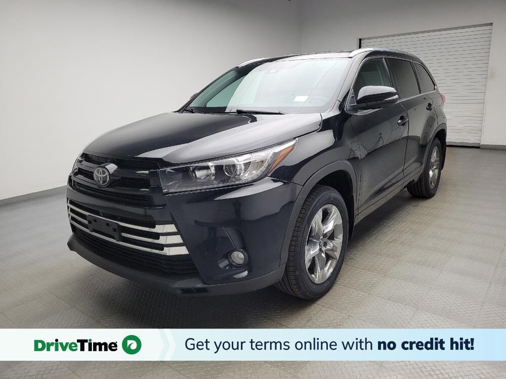 2018 Toyota Highlander in Eastpointe, MI 48021 - 18131353