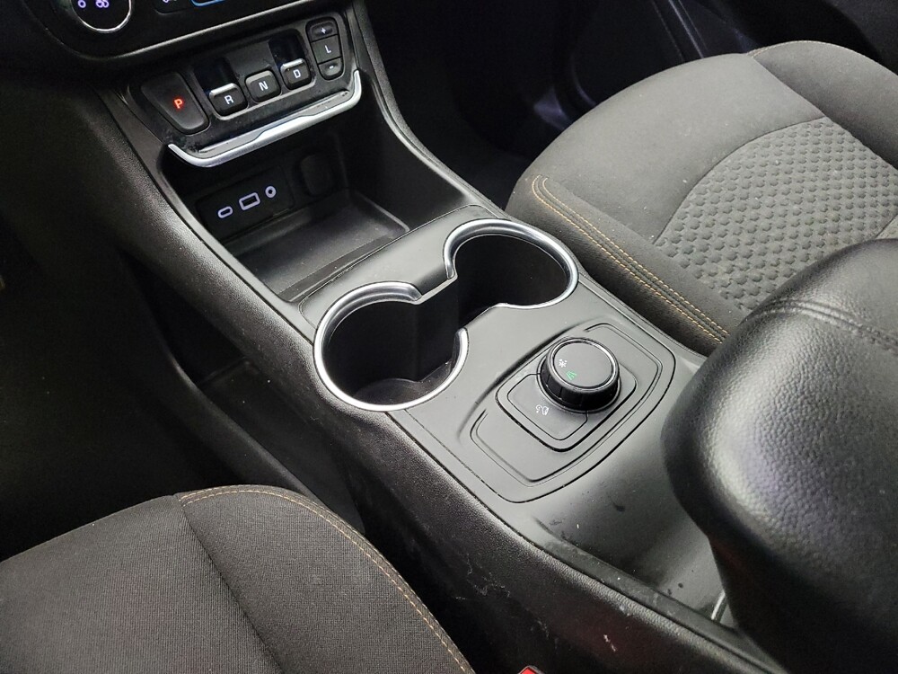 2018 GMC Terrain in Eastpointe, MI 48021 - 18131357 26