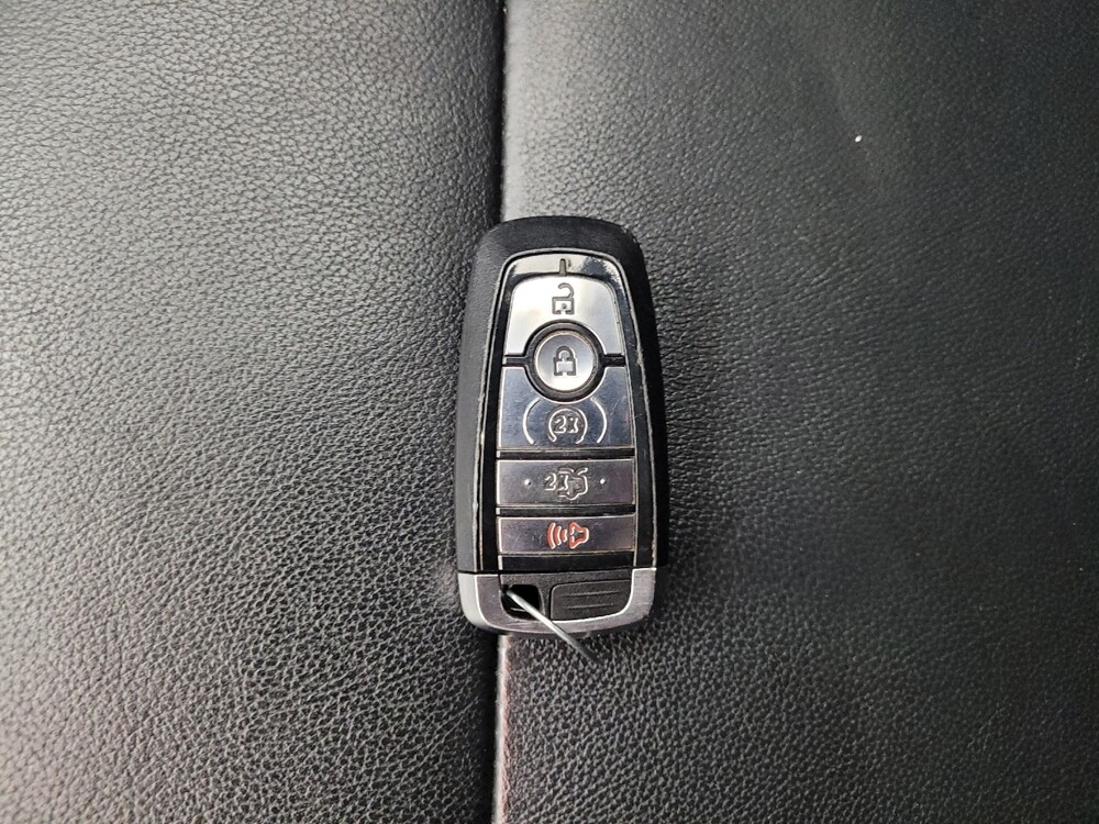 2018 Ford Explorer in Grand Rapids, MI 49508 - 18131358 32