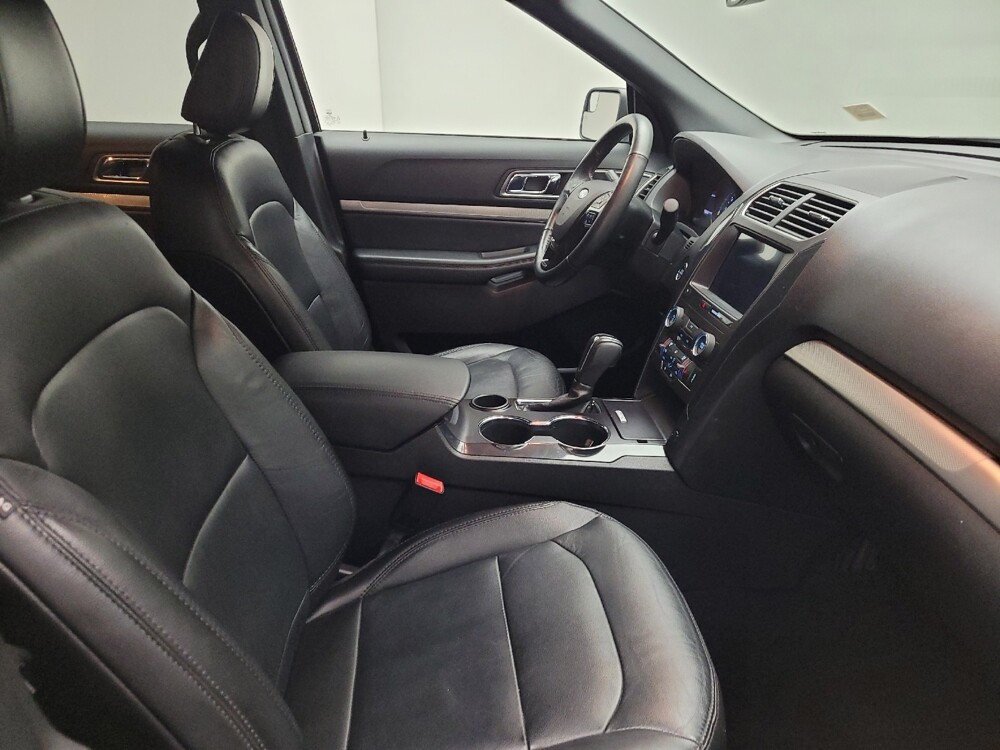 2018 Ford Explorer in Grand Rapids, MI 49508 - 18131358 21