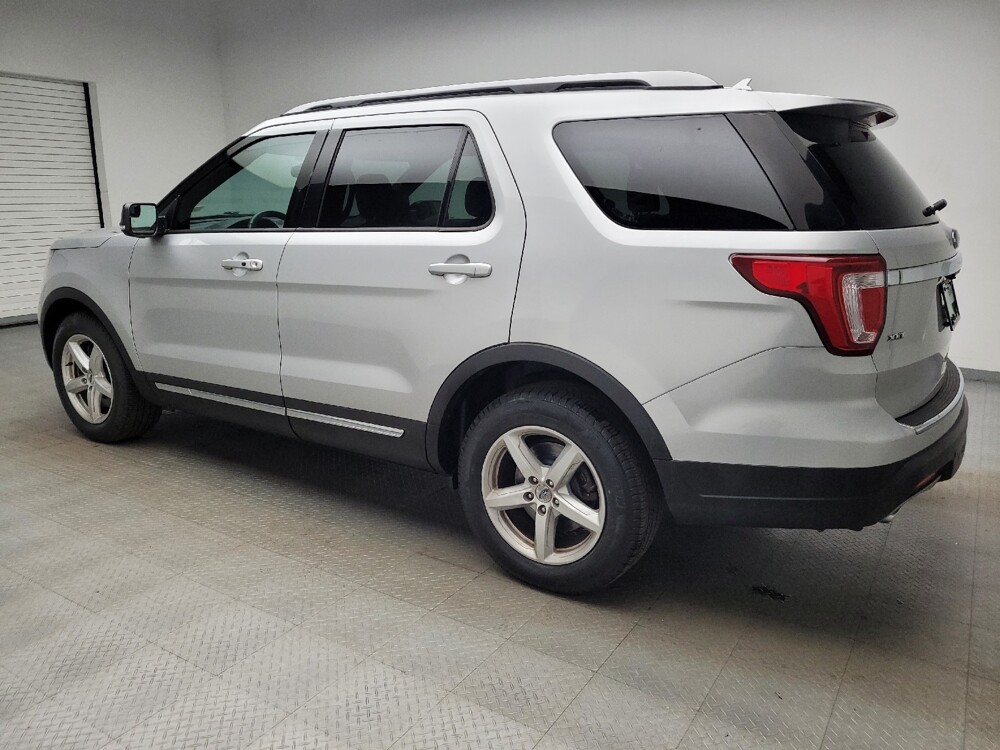 2018 Ford Explorer in Grand Rapids, MI 49508 - 18131358 3