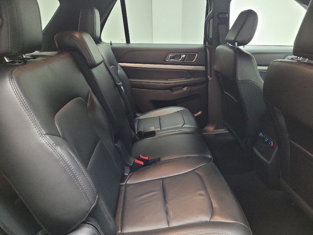 2018 Ford Explorer in Grand Rapids, MI 49508 - 18131358 19