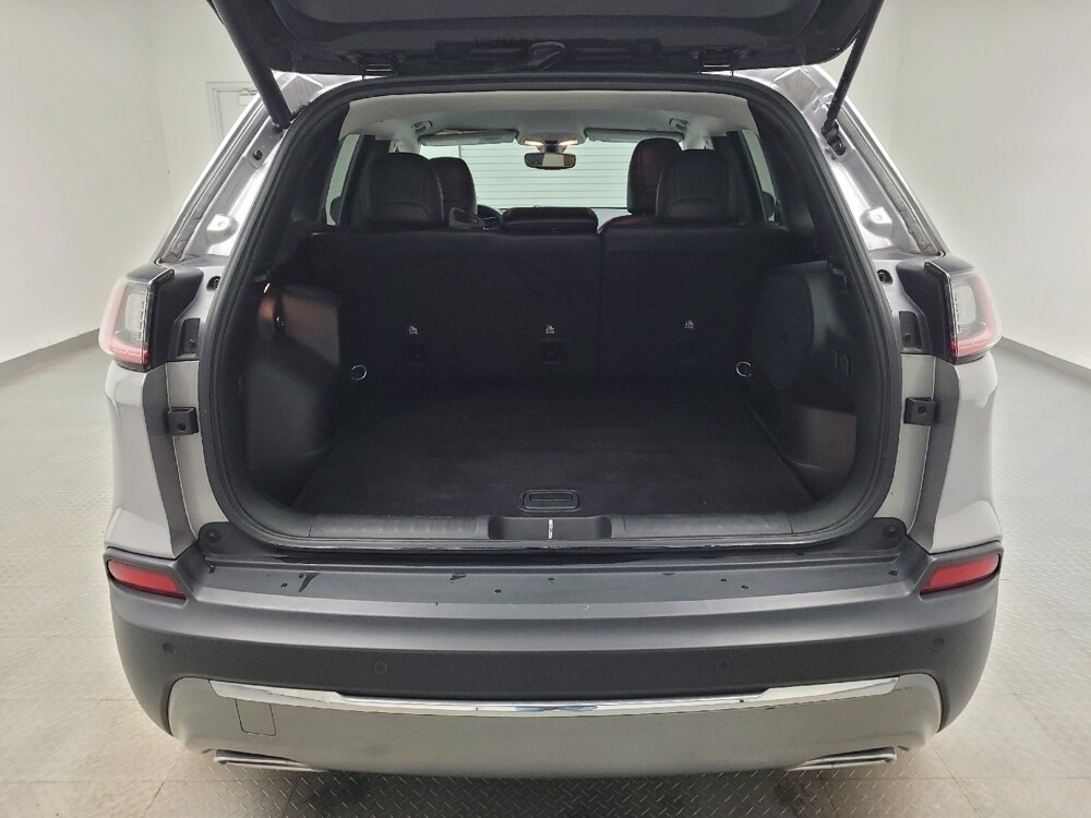 2019 Jeep Cherokee in Grand Rapids, MI 49508 - 18131359 29