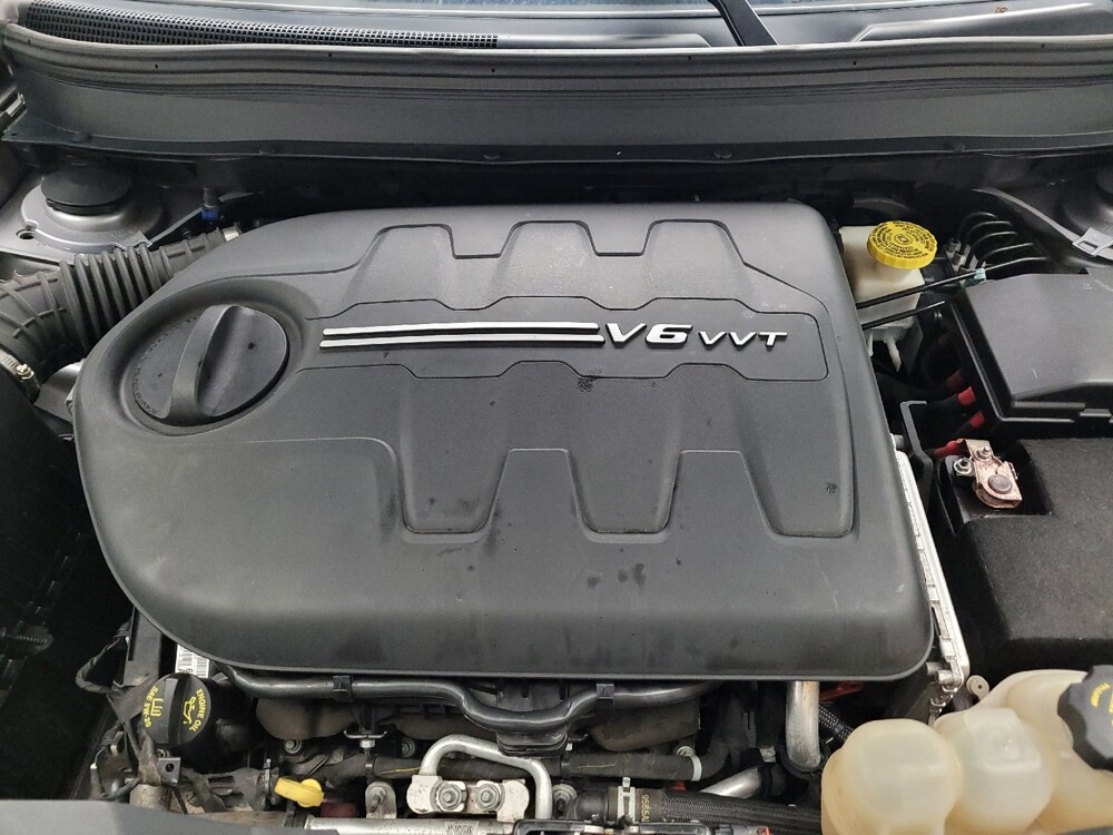 2019 Jeep Cherokee in Grand Rapids, MI 49508 - 18131359 30