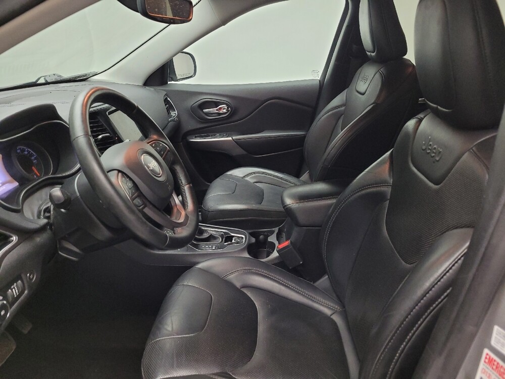 2019 Jeep Cherokee in Grand Rapids, MI 49508 - 18131359 17