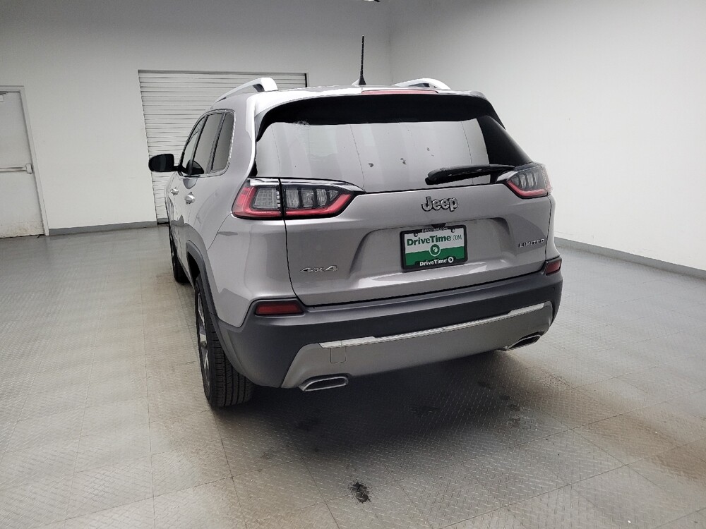 2019 Jeep Cherokee in Grand Rapids, MI 49508 - 18131359 6