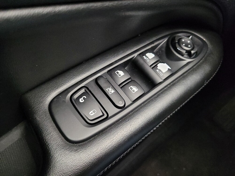 2018 Jeep Compass in Eastpointe, MI 48021 - 18131360 27