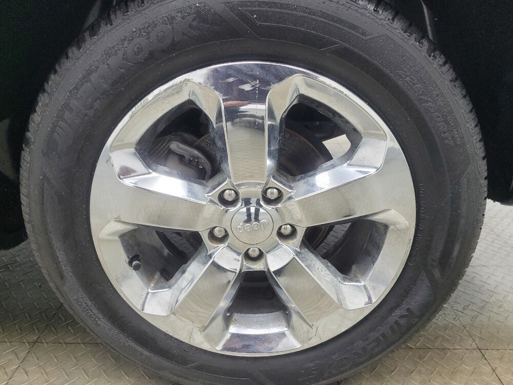 2018 Jeep Compass in Ft Wayne, IN 46805 - 18131363 31