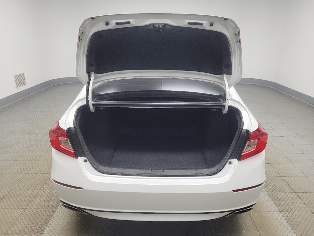 2020 Honda Accord in Indianapolis, IN 46219 - 18131367 29