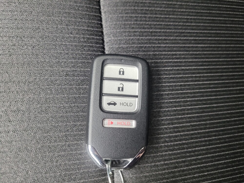 2020 Honda Accord in Indianapolis, IN 46219 - 18131367 32