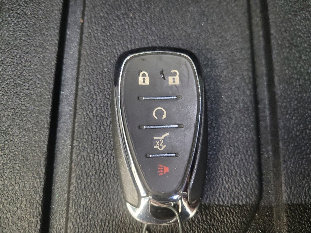 2024 Chevrolet Equinox in Highland, IN 46322 - 18131368 32