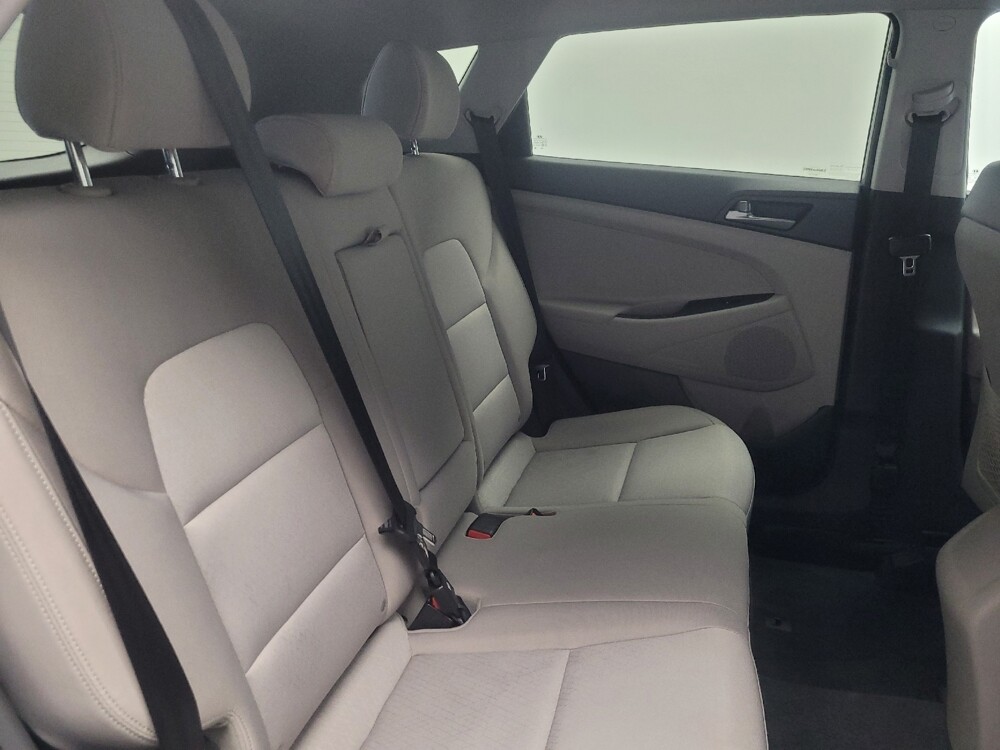 2016 Hyundai Tucson in Indianapolis, IN 46222 - 18131372 19