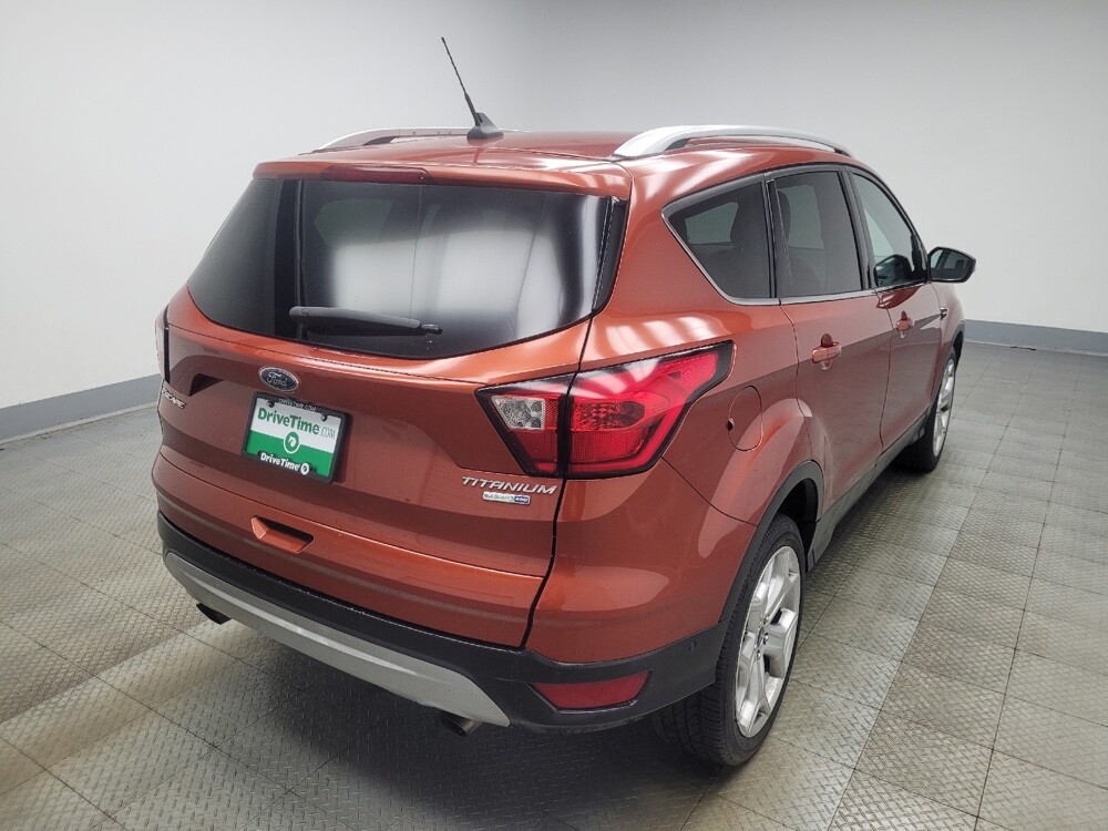 2019 Ford Escape in Indianapolis, IN 46222 - 18131373 9