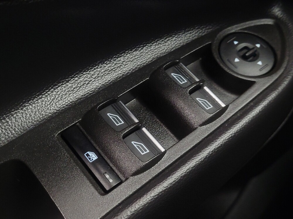 2019 Ford Escape in Indianapolis, IN 46222 - 18131373 27