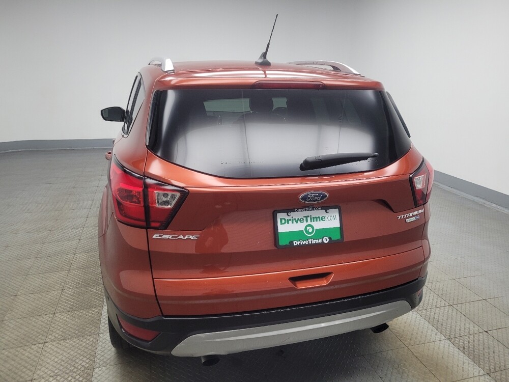 2019 Ford Escape in Indianapolis, IN 46222 - 18131373 6