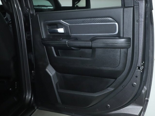 2025 RAM 2500 in Bedford, OH 44146 - 18131377 32