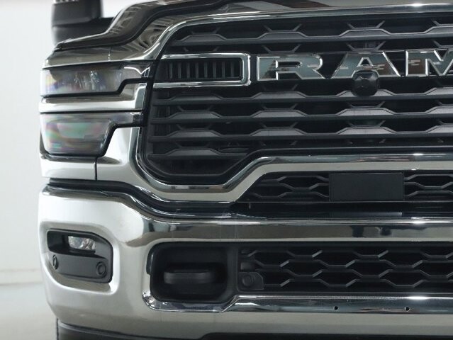 2025 RAM 2500 in Bedford, OH 44146 - 18131377 6
